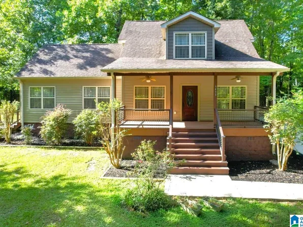 6433 Thornton Ln, Bessemer, AL 35023