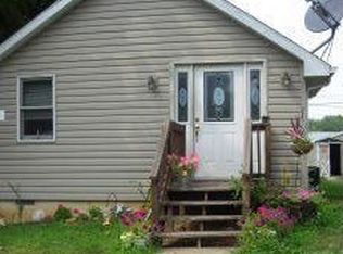 43 Delaware Ave, Earleville, MD 21919