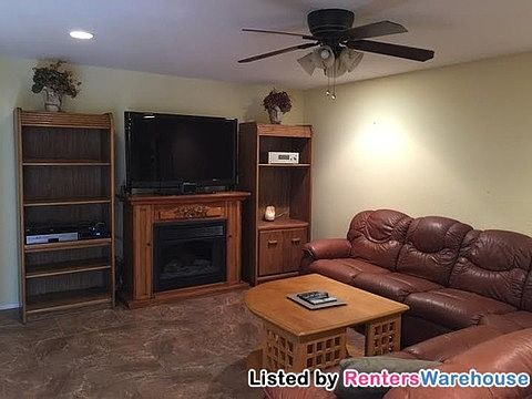 4th image of 1357 W Los Lagos Vis