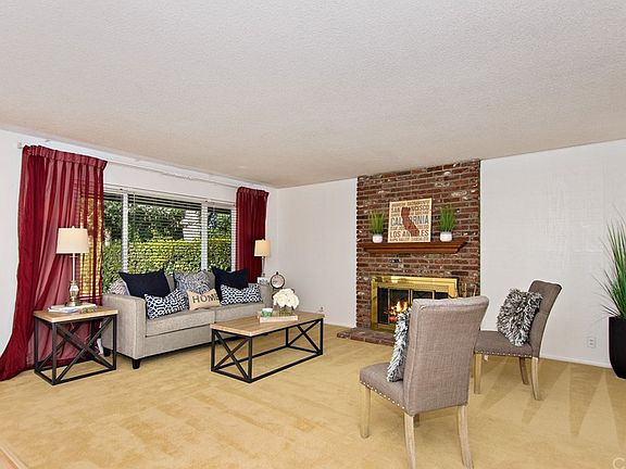 4th image of 1452 Edgehill Dr