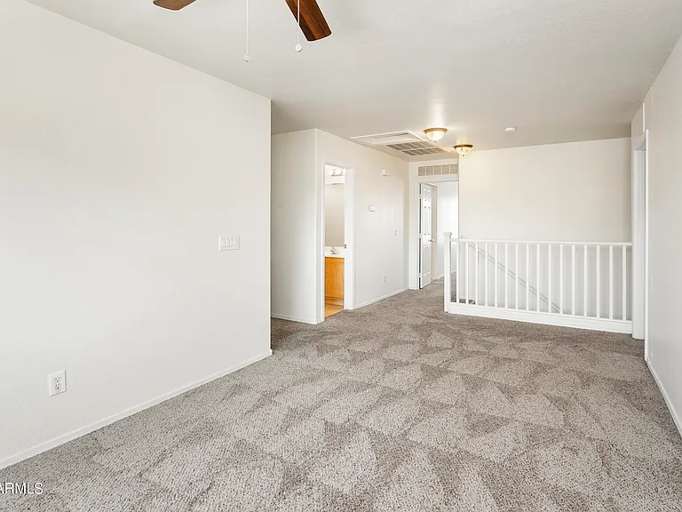 1042 W Desert Basin Dr — Photo 17