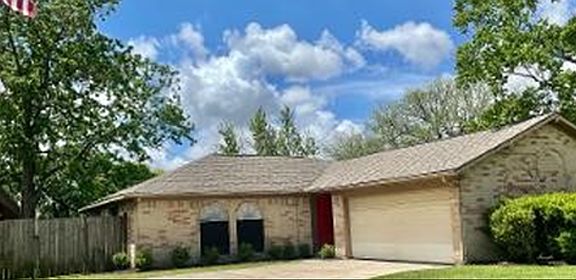 2nd image of 329 Windward Dr