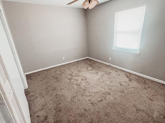 3rd image of 4623 Stanford Ave