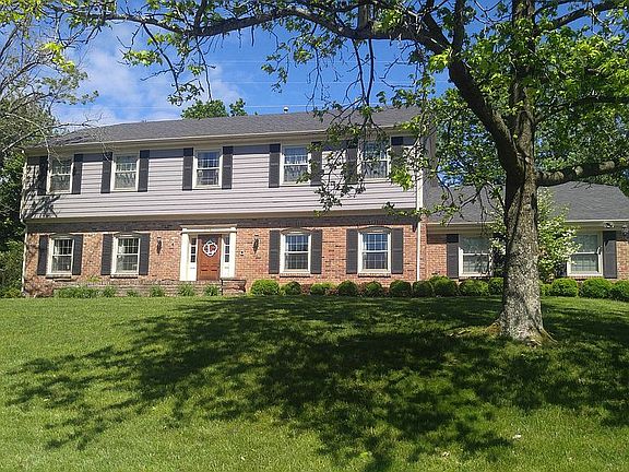 2nd image of 2091 Norborne Dr