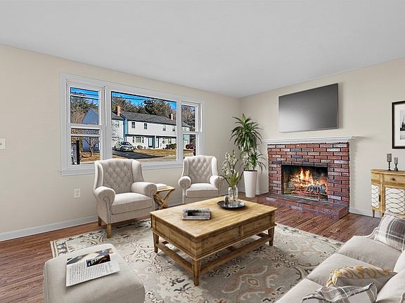 3rd image of 23 Buena Vista Dr