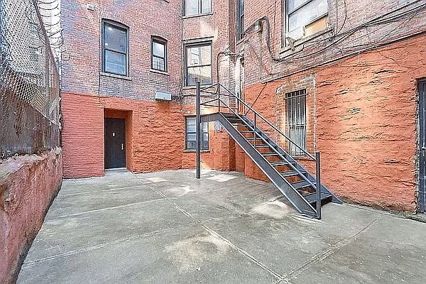 Rented by Skyward | media 7