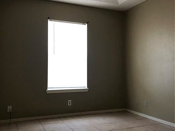 5th image of 7106 N 11th Ln #4