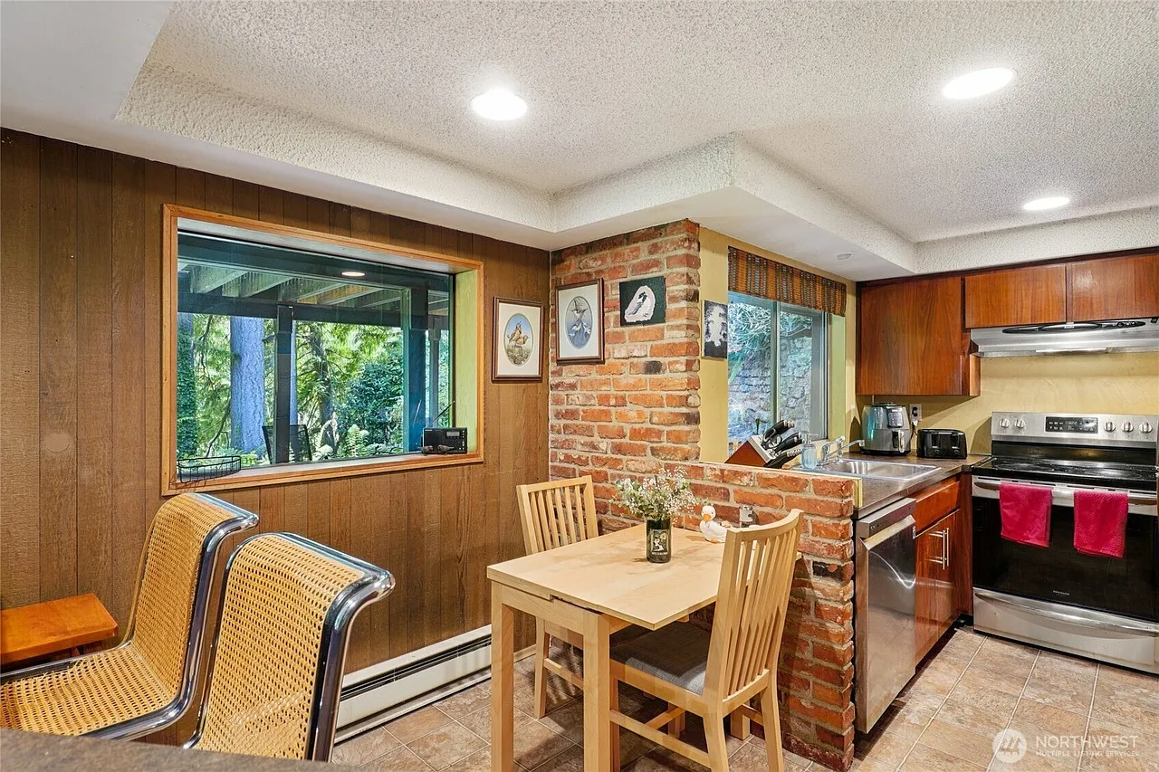 Grannis Rd, Bothell — Photo 4