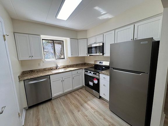 2nd image of 355 Forest Ave APT F26