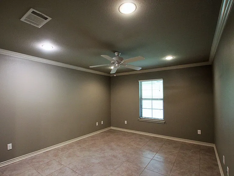 Beautiful 2 Bedroom, 2 Bathroom Townhome In South Tyler Whitehouse Isd! 1/2 Off First Full Month! — Photo 12