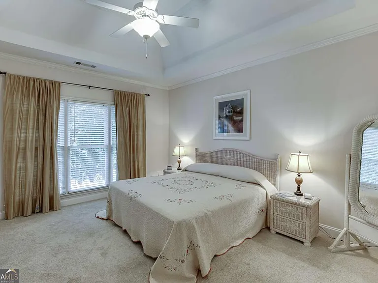 6440 Deep Woods Ct — Photo 21