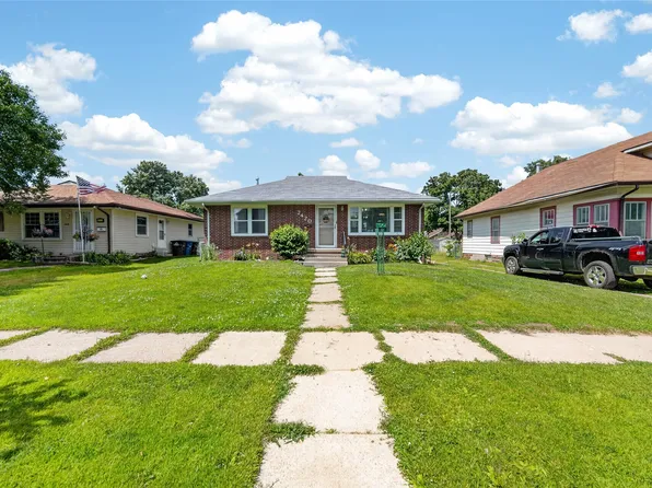 2420 Logan Ave, Des Moines, IA 50317