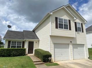 6977 Fields Dr, Douglasville, GA 30135