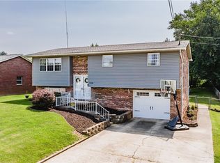 1208 20th St, Vienna, WV 26105