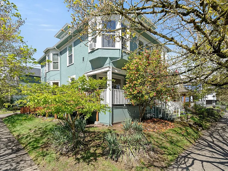 5705 N Albina Ave #1 — Photo 20