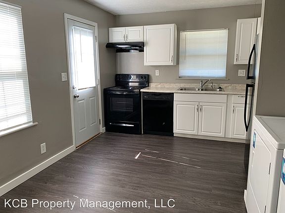 2nd image of 1019 Julia Ln #1015A