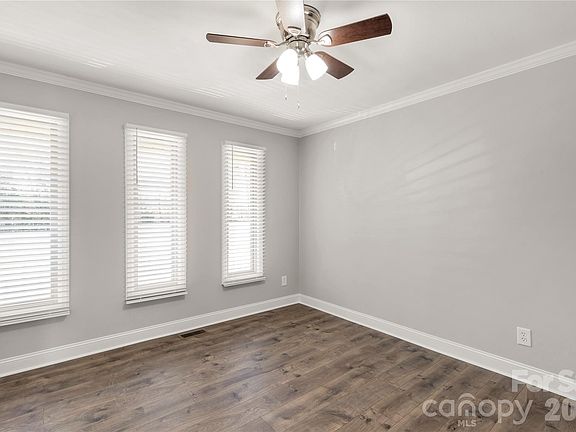 4th image of 3879 Flat Creek Rd