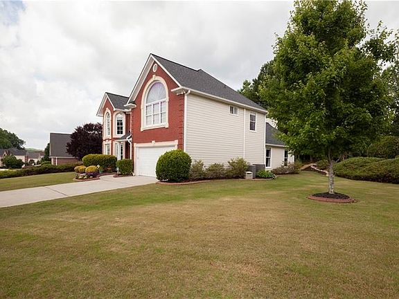 2nd image of 1050 River Valley Dr