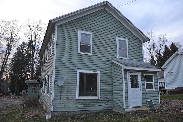 1st image of 9043 Concrete St