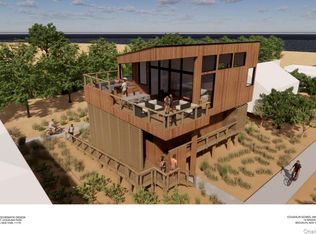 27 Superior St, Ocean Beach, NY 11770