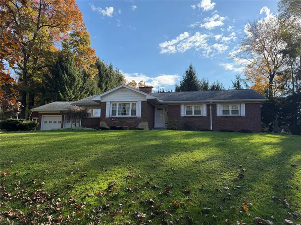 237 Jefferson St, Meadville, PA 16335