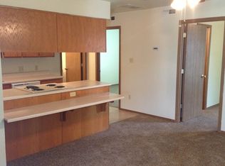 51 Cedar Creek Ct APT 2, Van Buren, AR 72956
