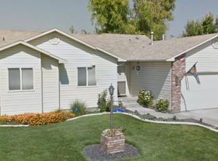 806 Sapphire Ct, Nampa, ID 83686