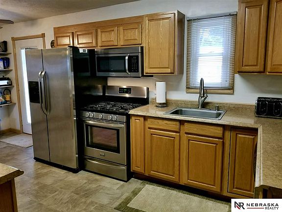 5th image of 7704 S 73rd Ave