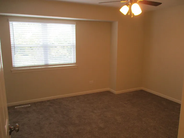 1161 Foxglove Ln — Photo 17