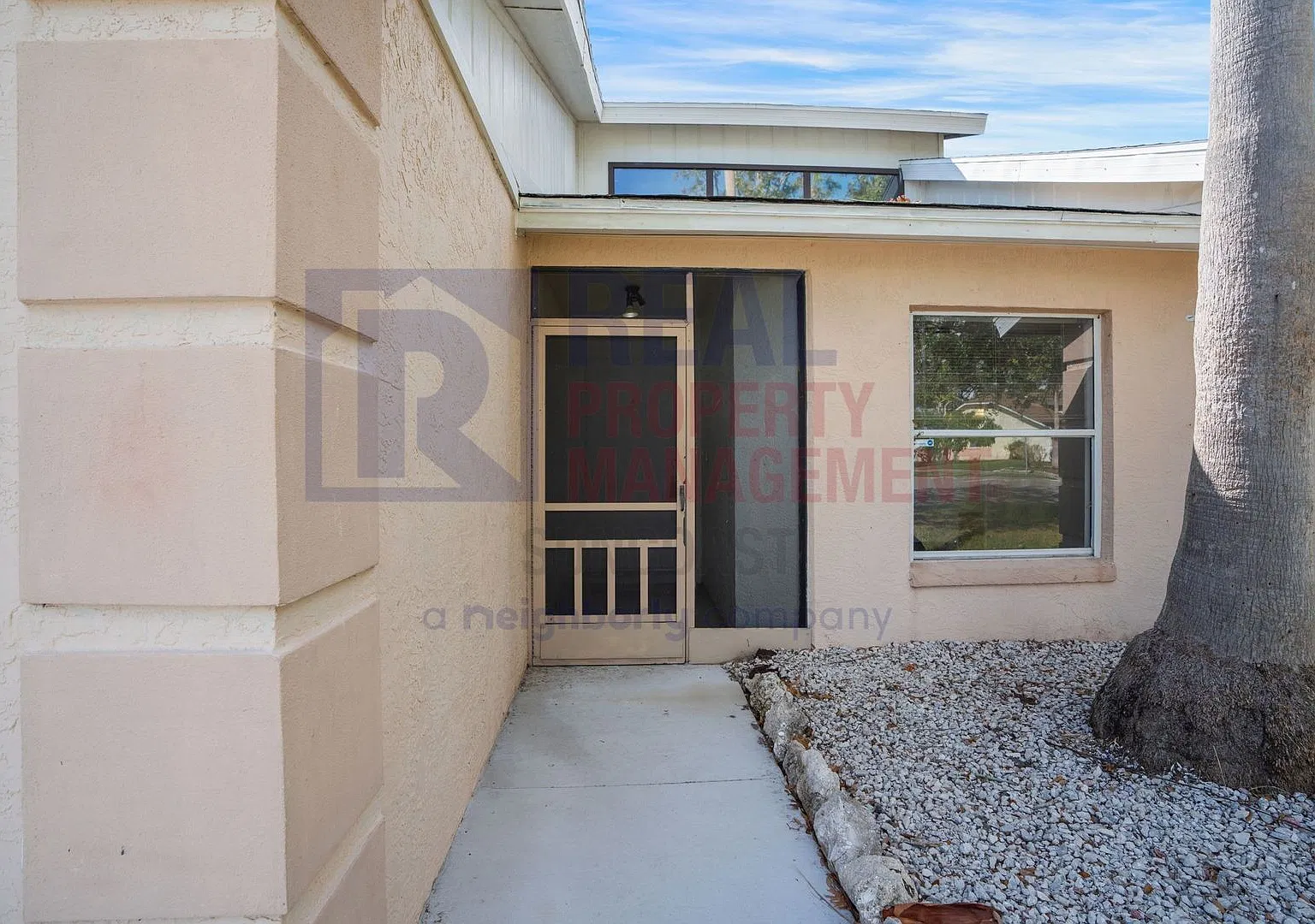 Lovely 3 Bed 2 Bath in Bradenton available now!! — Photo 3