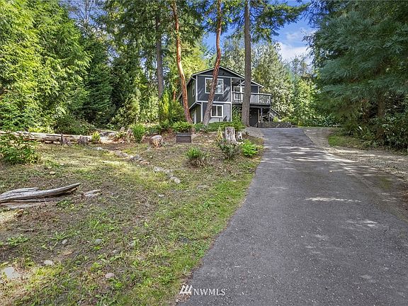 2nd image of 5475 NE Birch Court