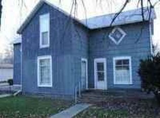 417 N Walnut St, Etna Green, IN 46524