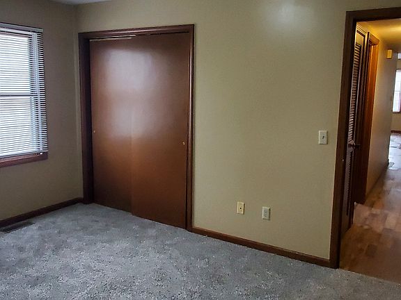 2nd image of 1830 Manor Haus Ct