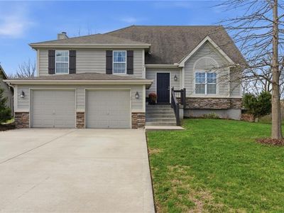 11504 N Marsh Ave, Kansas City, MO, 64157