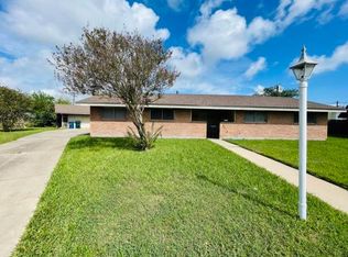 3218 Casa Bonita Dr, Corpus Christi, TX 78411