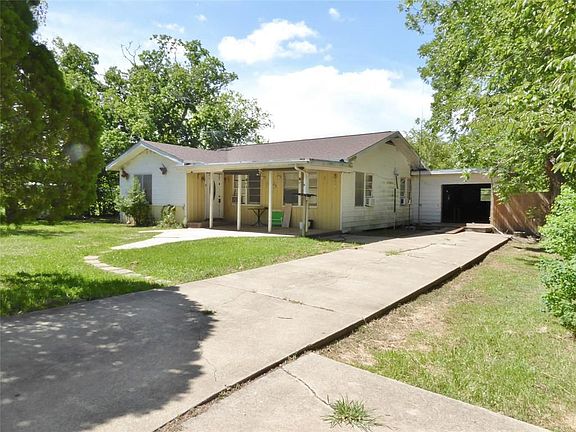 4th image of 1024 County Road 429