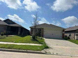 2566 Russell St, Crandall, TX 75114