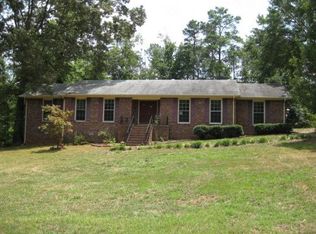 210 Providence Rd, Athens, GA 30606