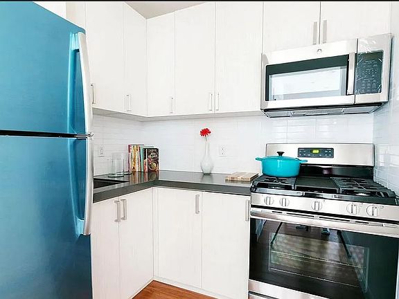 4th image of 4907 4th Ave APT 7D