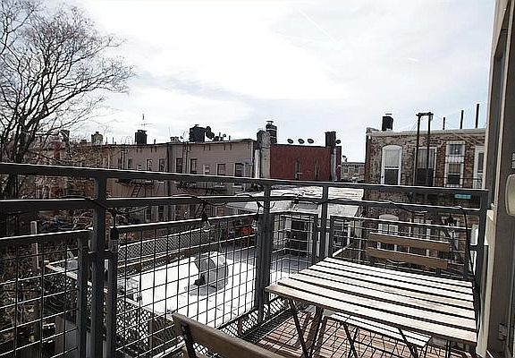 5th image of 287 Stanhope St #3E