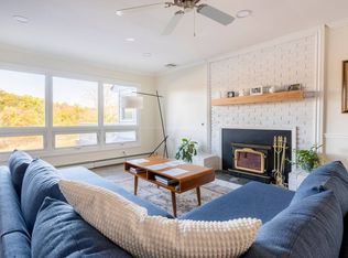 21 Barrett Pond Rd, Cold Spring, NY 10516