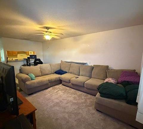 2nd image of 305 Fox Way S