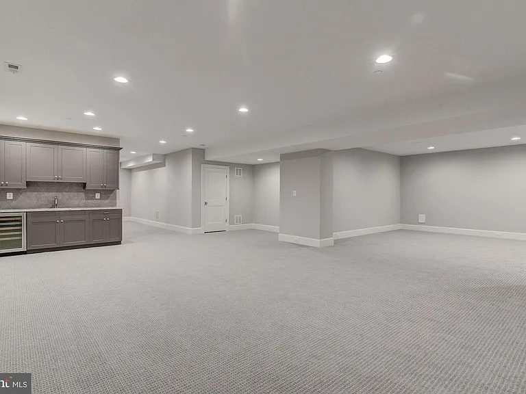 5700 Tanglewood Dr — Photo 28