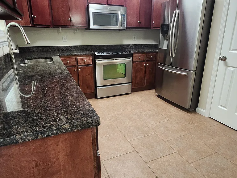 157 Bay View Dr — Photo 7
