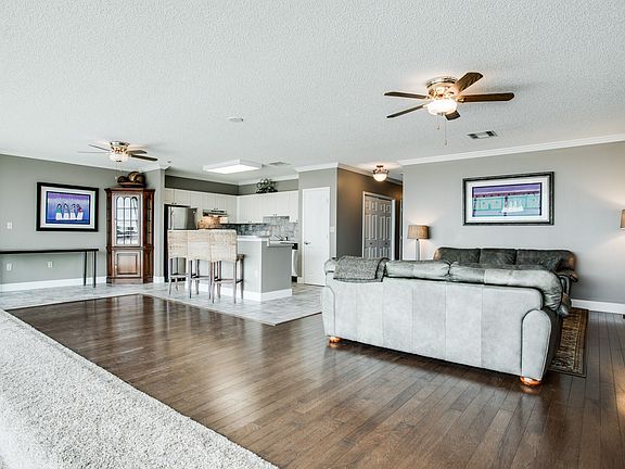 5th image of 3575 Lone Star Cir Suite 703