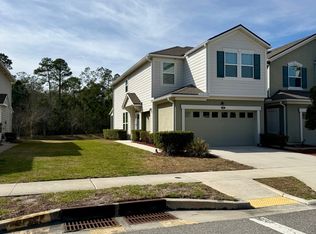 301 Richmond Dr, Saint Johns, FL 32259