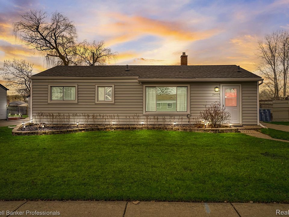 1st image of 24459 Antoinette Ave