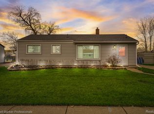24459 Antoinette Ave, Warren, MI 48089