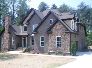 243 Woodstream Cir, Mooresville, NC 28117