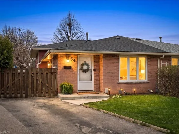 54 Harvest Ct, Kitchener, ON N2P 1T3